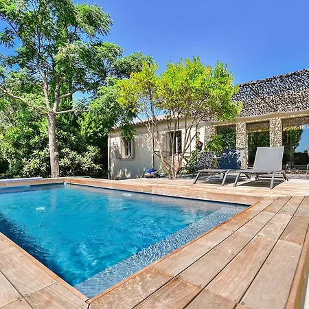 House With Swimming Pool Vakantiehuis