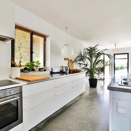 House With Swimming Pool Vakantiehuis Blauzac (Gard)
